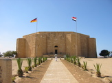 El_alamein_deutsches_kriegsgraeberdenkmal